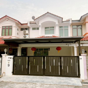 FF9 HOMESTAY